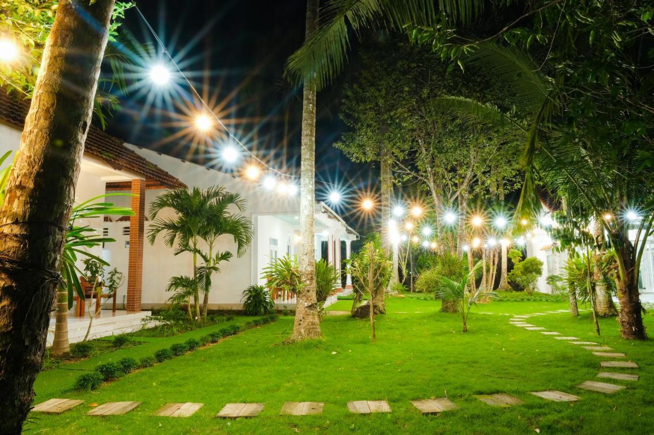 Duc Anh Bungalow Bed and Breakfast Phu Quoc Esterno foto