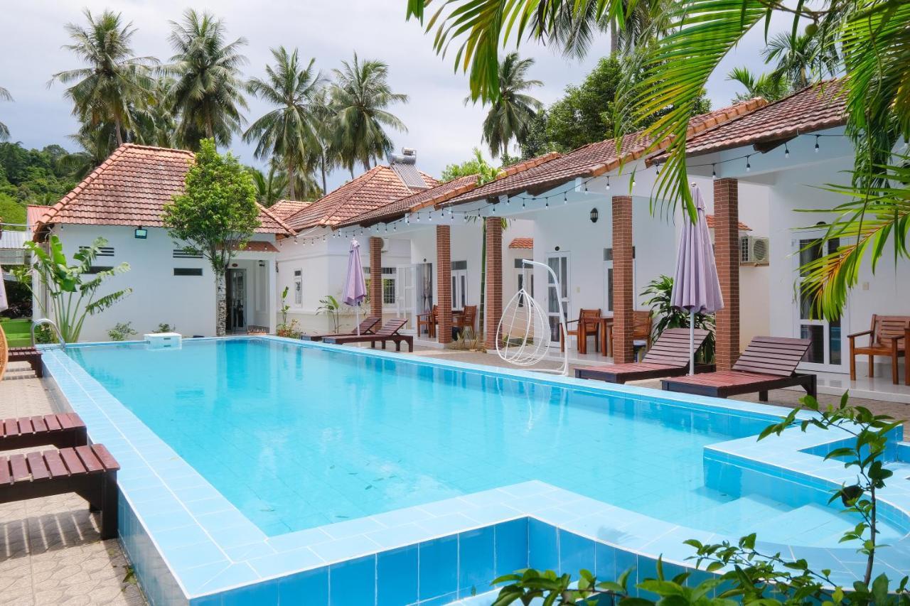 Duc Anh Bungalow Bed and Breakfast Phu Quoc Esterno foto