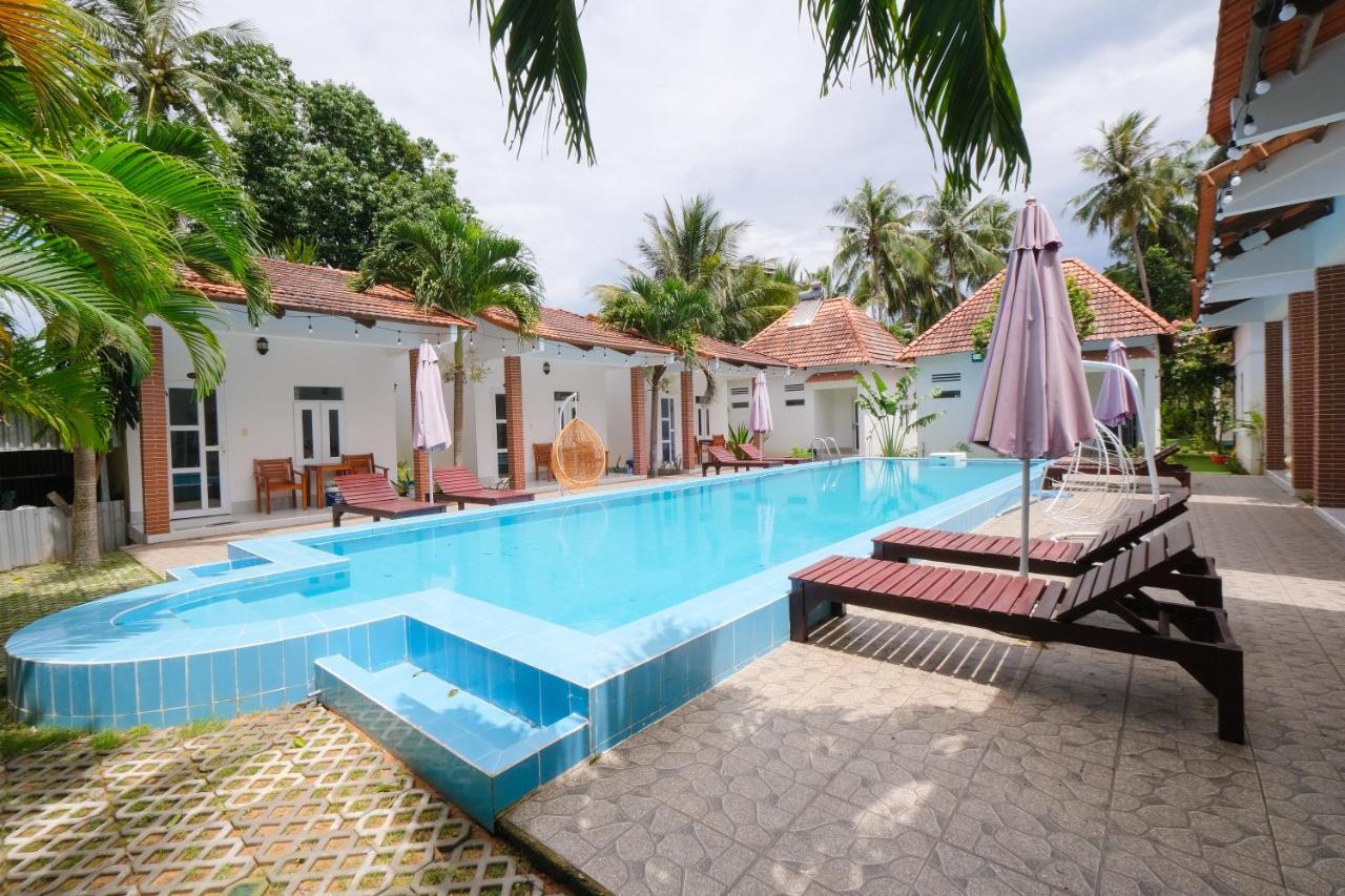 Duc Anh Bungalow Bed and Breakfast Phu Quoc Esterno foto