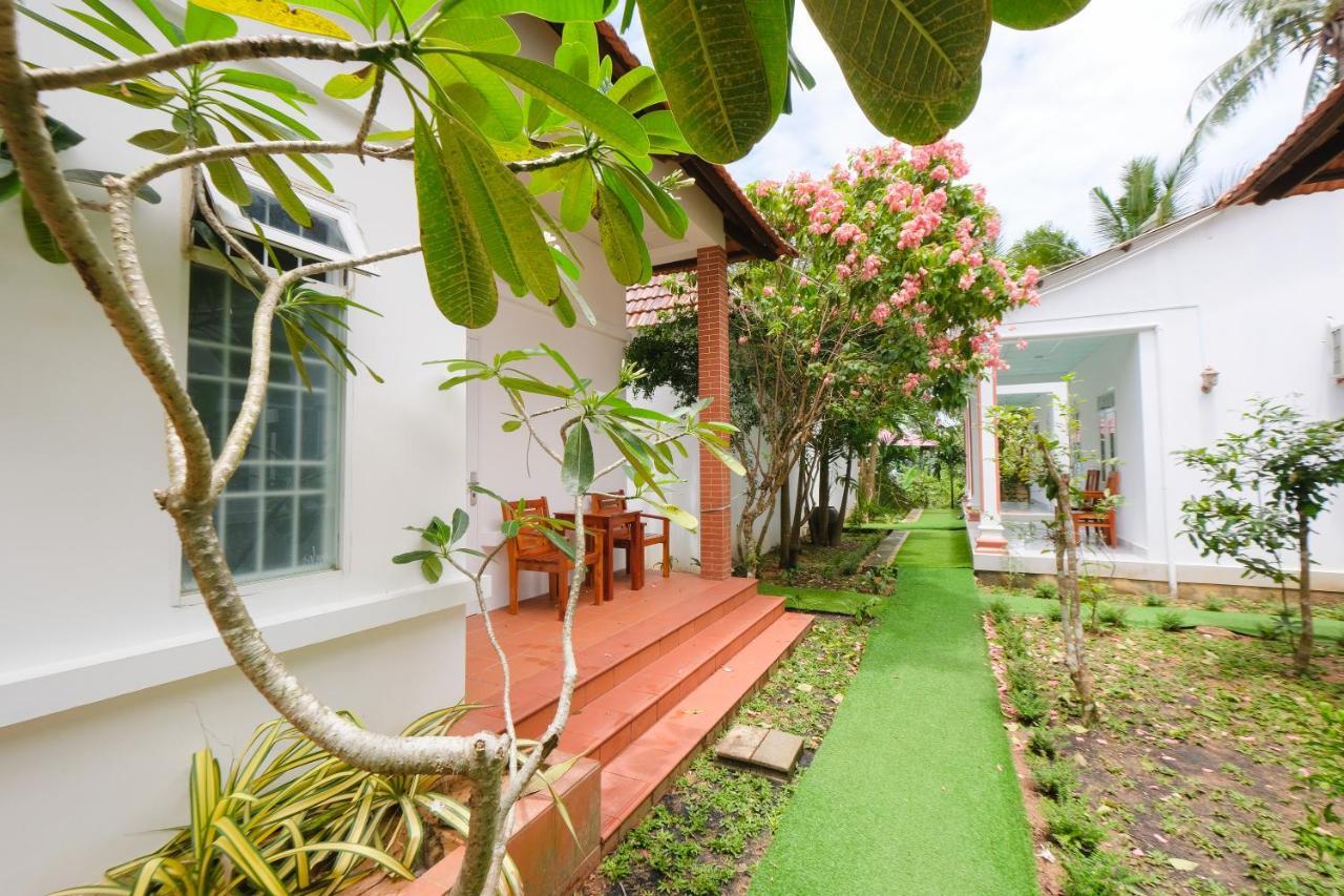 Duc Anh Bungalow Bed and Breakfast Phu Quoc Esterno foto